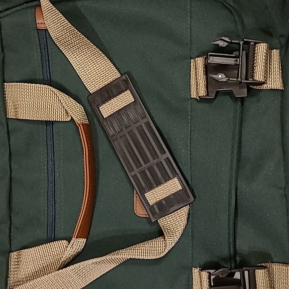 North West Collection Green Bag 💕 - Picture 8 of 12